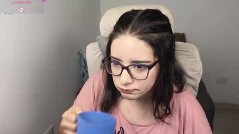 Moon Woman online show from November 6, 6:25 am