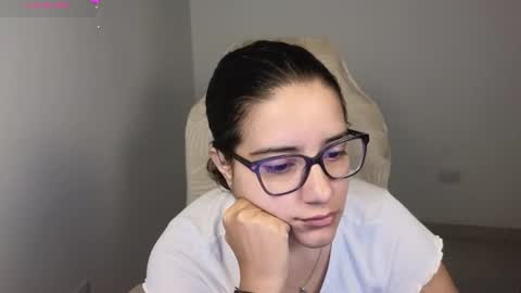 Moon Woman online show from November 24, 1:22 pm