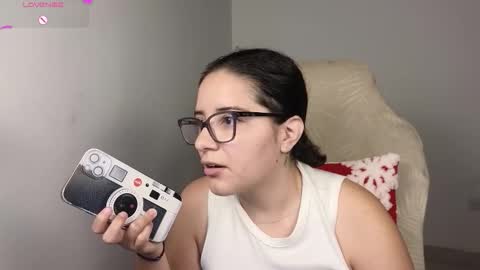 Moon Woman online show from December 22, 4:42 am