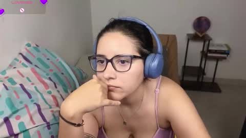 Moon Woman online show from February 15, 7:51 am