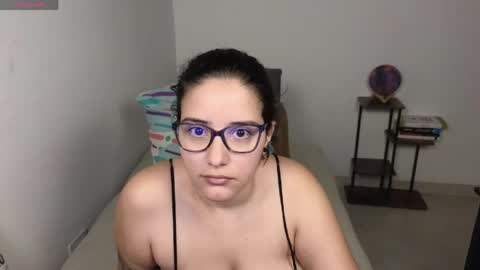 Moon Woman online show from April 21, 3:24 am