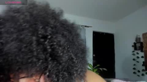 Snapshot of moradaniels chatting on February 4, 5:31 am   online show from February 4, 5:31 am