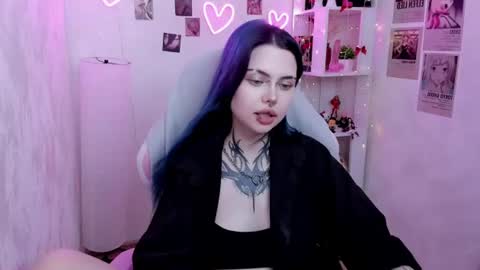 Snapshot of morana_batt chatting on June 25, 5:12 am Morana online show from June 25, 5:12 am