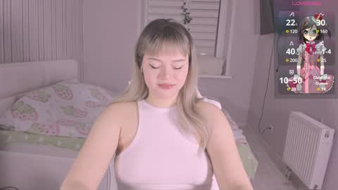 Snapshot of moranosofia chatting on December 3, 9:56 pm Sofia     online show from December 3, 9:56 pm