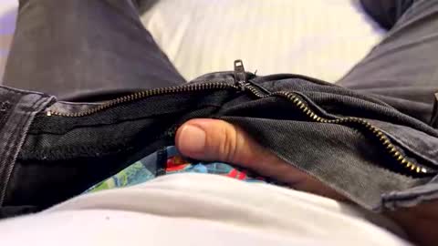 Me online show from November 5, 9:42 am