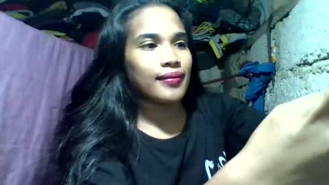 morenagirlpinay18 online show from April 17, 2:42 pm
