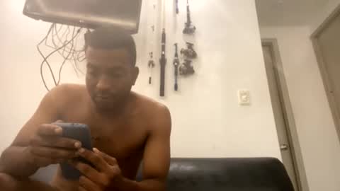 moreno_23_cm online show from March 8, 1:47 am