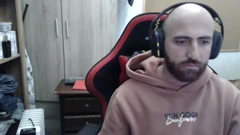 alejo online show from November 28, 9:50 pm