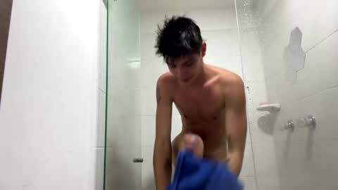 Snapshot of morgan_hiller chatting on January 8, 5:48 am   online show from January 8, 5:48 am