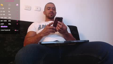 Morgan Lee online show from December 12, 4:15 am