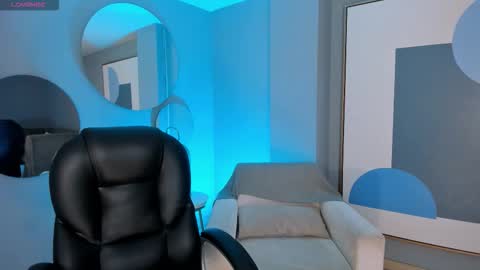 Morgan Hicks online show from February 17, 7:53 pm