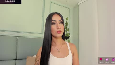 Snapshot of morganlake_ chatting on February 26, 1:43 am Morgan online show from February 26, 1:43 am