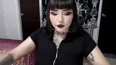Snapshot of morganmoon1 chatting on September 21, 10:00 pm Morgan Moon online show from September 21, 10:00 pm