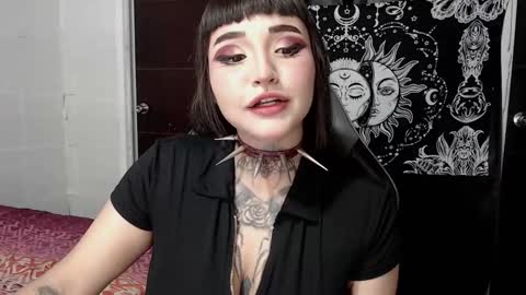 Snapshot of morganmoon1 chatting on October 20, 7:36 pm Morgan Moon online show from October 20, 7:36 pm