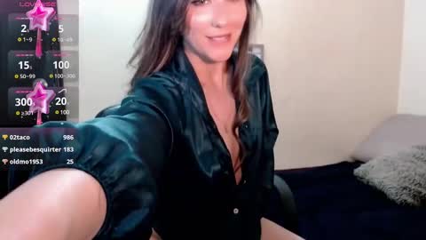 Moriah online show from March 5, 10:32 pm