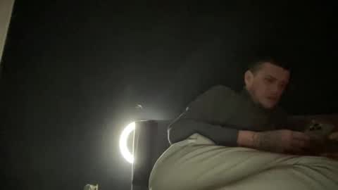 Snapshot of moriarty1987 chatting on January 20, 11:13 am Spontaneous Berlin online show from January 20, 11:13 am