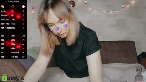 Snapshot of morimy chatting on December 19, 6:01 am Lisa 3 online show from December 19, 6:01 am