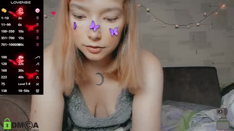 Snapshot of morimy chatting on December 28, 8:26 am Lisa 3 online show from December 28, 8:26 am