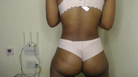 Mellisa online show from December 2, 1:14 am