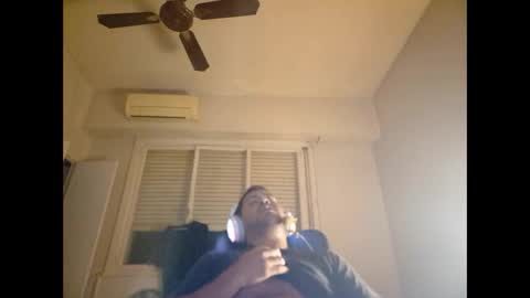 Snapshot of morocho777 chatting on March 12, 5:35 am Bruno online show from March 12, 5:35 am