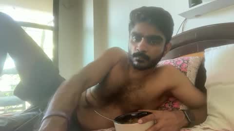 Snapshot of moron960 chatting on April 4, 9:18 am moron960 online show from April 4, 9:18 am