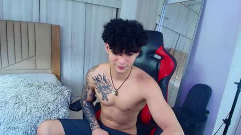 Snapshot of morthy_downey chatting on January 16, 4:07 pm Morthy online show from January 16, 4:07 pm