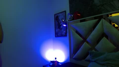 Morticia online show from February 18, 3:02 am