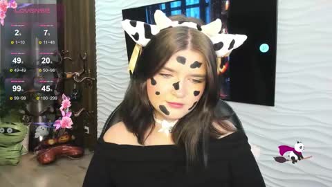 mori online show from October 31, 3:02 pm