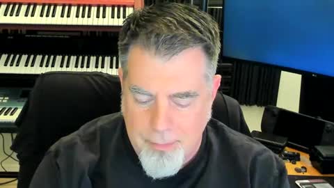 Snapshot of mostly_unbothered chatting on September 9, 6:13 am mostly_unbothered online show from September 9, 6:13 am