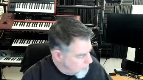 Snapshot of mostly_unbothered chatting on September 22, 9:11 am mostly_unbothered online show from September 22, 9:11 am