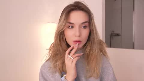 MIRA online show from November 22, 5:34 pm