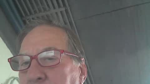 Snapshot of motofann2 chatting on March 26, 7:19 pm motofann2 online show from March 26, 7:19 pm