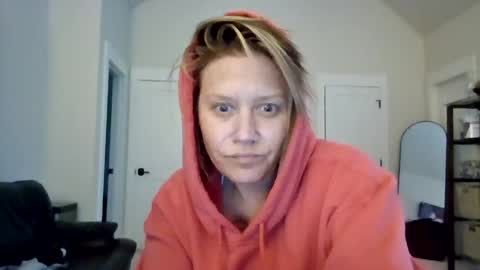 MotoKittyXO online show from May 7, 11:21 pm