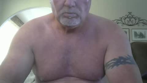 motorguy08 online show from October 9, 8:07 pm