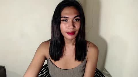 Snapshot of mouiline_rouge69 chatting on July 20, 12:18 pm mouiline_rouge69 online show from July 20, 12:18 pm
