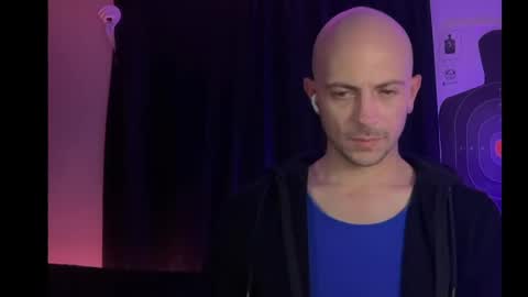 mount_vesuvius online show from April 18, 1:53 am