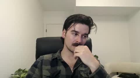 moustachematt online show from May 26, 3:13 am