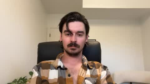 moustachematt online show from June 27, 2:38 am