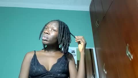 Mouthymiss online show from March 4, 2:10 pm