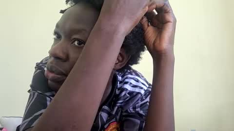 Mouthymiss online show from November 11, 7:08 am