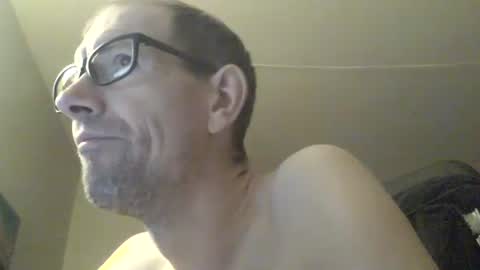 Snapshot of moviem1978 chatting on February 13, 5:44 pm Frederik online show from February 13, 5:44 pm