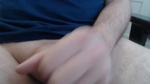 Snapshot of mox104 chatting on March 25, 10:32 am mox104 online show from March 25, 10:32 am