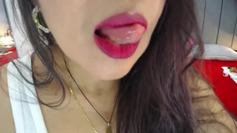 moxa hot online show from February 24, 4:49 pm