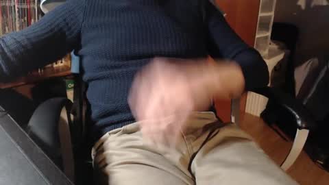 mpmimp online show from December 1, 5:35 pm