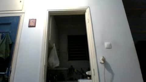 mppempis81 online show from April 9, 7:19 pm