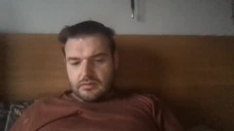 Snapshot of mr834565 chatting on December 27, 3:26 pm mr834565 online show from December 27, 3:26 pm