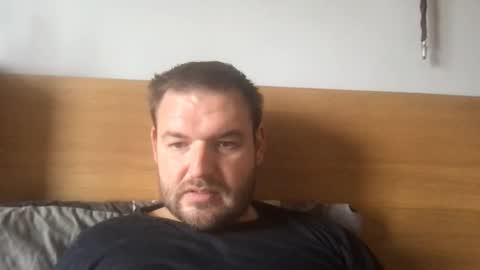 Snapshot of mr834565 chatting on September 29, 12:32 pm mr834565 online show from September 29, 12:32 pm