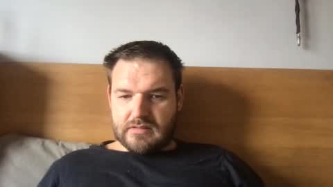 Snapshot of mr834565 chatting on October 8, 10:57 am mr834565 online show from October 8, 10:57 am