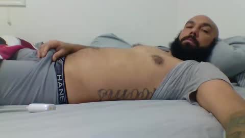 Mr8 online show from January 4, 7:03 am