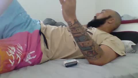 Mr8 online show from January 6, 4:55 pm